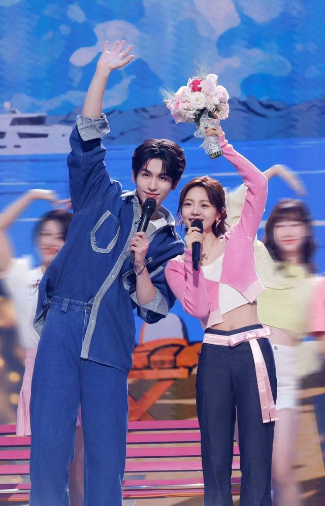 赵今麦与张凌赫携手演绎，原声新作共绘青春画卷