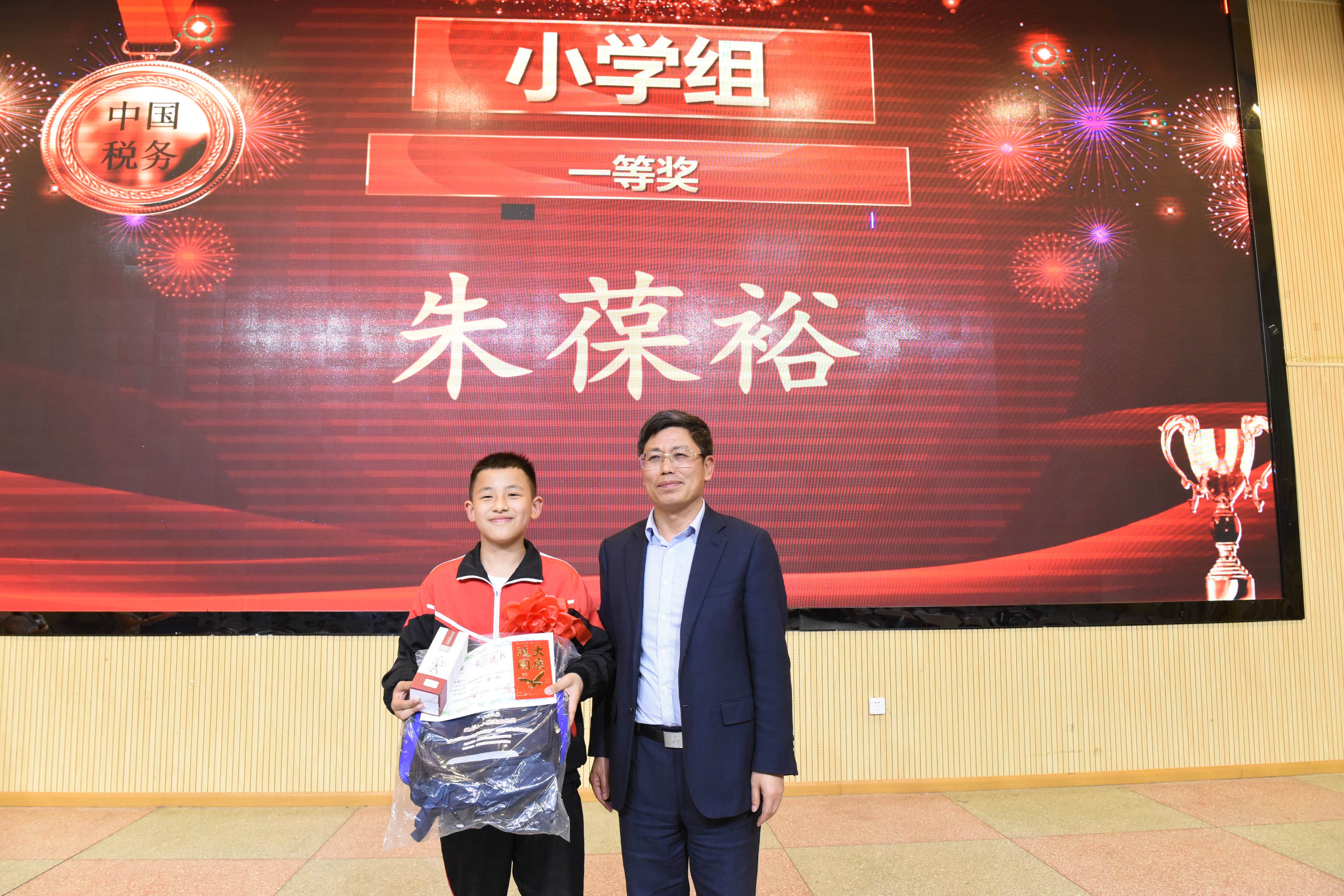 2046年新澳门开奖，数字背后的故事与未来展望2024新澳门开奖结果开奖号码