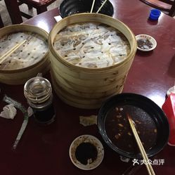 澳门美食探索，六记粥铺鸡爪的味蕾盛宴与价格揭秘澳门六记粥面营业时间